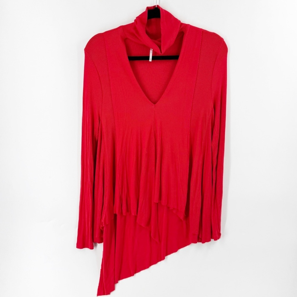 ✅‎ Free People Red Uptown Oversized Slouchy Asymmetrical Deep V-neck Size S